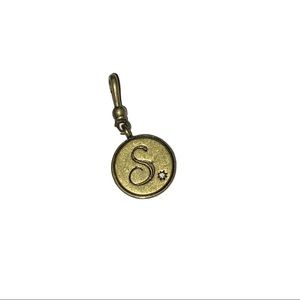 Chloe + Isabel Initial Charm - ‘S’
